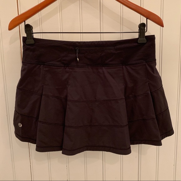 lululemon athletica Dresses & Skirts - Lululemon Pace Rival Skirt 6 Black lululemon athletica Dresses & Skirts - Lululemon Pace Rival Skirt 6 Black